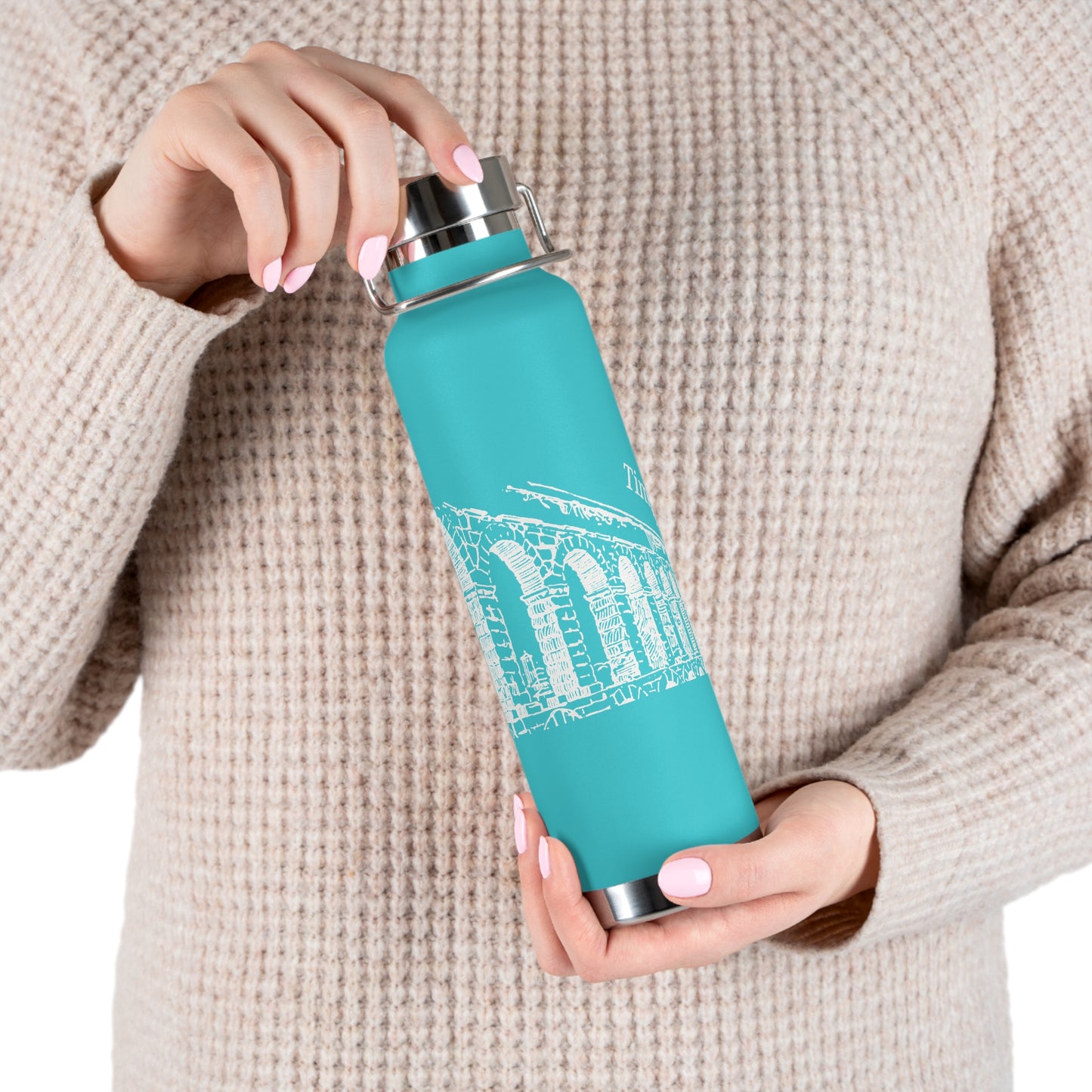 Timeless City Lines Stainless Steel Insulated Water Bottle – Travel-Friendly, Leakproof, Double-Wall Design